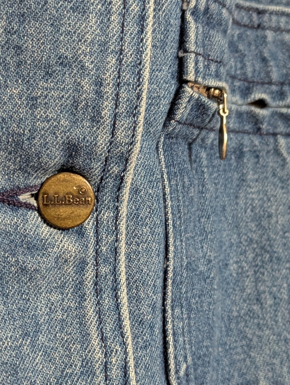Vintage 1980s L.L. Bean Denim Barn Chore Coat - Women's Medium - Picture 5 of 11